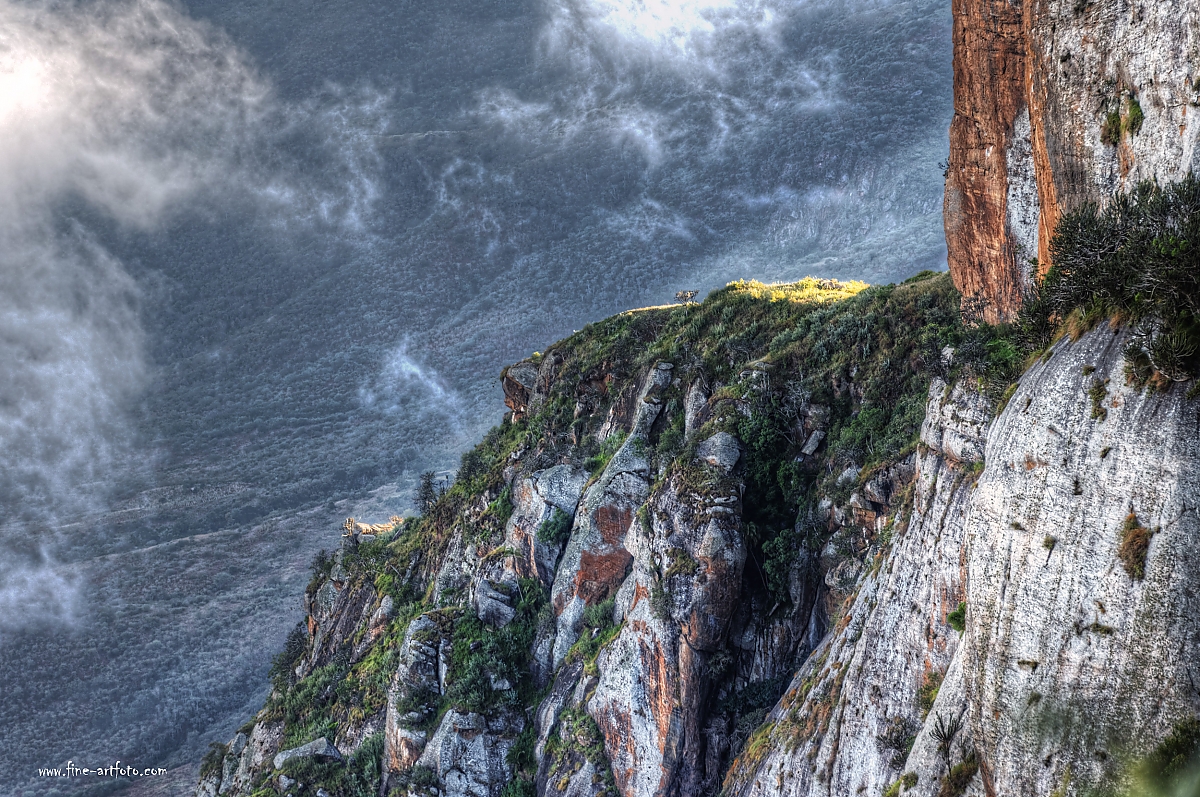 AVODI3393_DxO_4_DxO_5_DxO_6_DxO_7_DxO_tonemapped